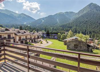 Trilocale duplex in stile montano a Spiazzi di Gromo